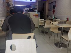 -拌来拌去石鍋拌飯(文鼎店)