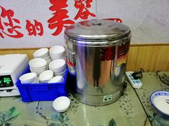 -渝之汇牛肉豌杂面