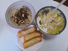 -明呈黄鱼面馆(斜土路店)