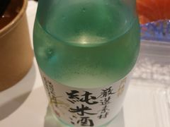 -梅龙镇广场
