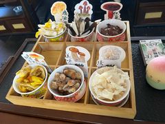 -菌自由丨野生菌火锅特色庭院餐厅(丽江古城店)