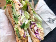 吞拿鱼三明治-星巴克(绍兴诸暨万达广场店)