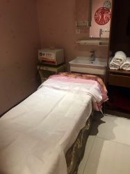 -成都伊贝丝美容美胸SPA会所