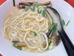 -三百碗宝应长鱼面(板仓街店)