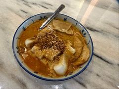 茨厂街虾米甜酱咖喱猪肠粉-何九海南茶店(鬼仔巷店)