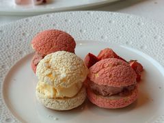 草莓泡芙-福楼法餐厅FLO