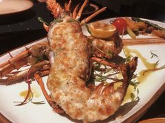 香焗龙虾配自制黑松露酱-上海苏宁宝丽嘉酒店·Cafe Bellagio西餐厅