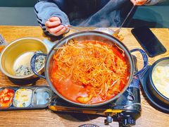 -吴草鸡爪오초닭발韩食堂(融恒盈嘉中心店)