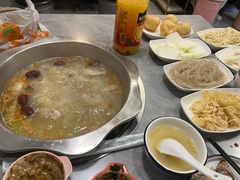 -光头药膳鸡(莱茵小镇店)