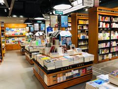 -西西弗书店&矢量咖啡(凯德晶萃广场店)