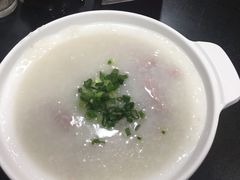 生滚猪肉粥-华辉拉肠(龙口东店)