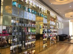 -VENCHI 闻绮(上海佛罗伦萨小镇店)