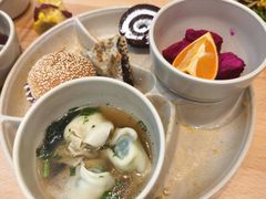 -素满香·全民食养自助(长宁龙之梦店)