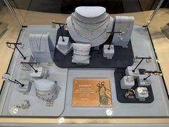 -HEFANG Jewelry何方珠宝(三里屯太古里店)