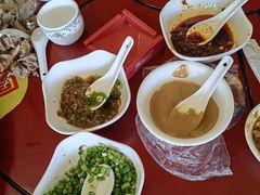 -鲁朗纳麦石锅鸡庄园