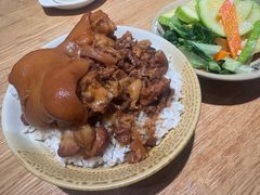 猪脚卤肉饭-红猪卤肉饭(大西洋美食城店)