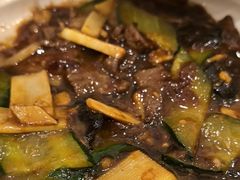 -闫水饺大酒楼·北京老闫靓马饺子馆