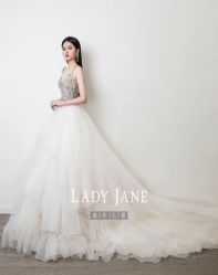 -Lady  Jane高端婚纱礼服馆