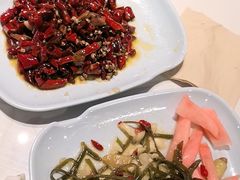 -何师傅美蛙鱼头(汉街店)