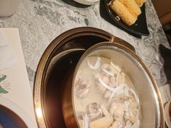 -大头椰·海南椰子鸡火锅(思明万象城店)