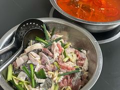 -周良天山牛杂城(天山路总店)