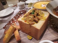 -小鹅皇港式餐厅(新抚万达店)