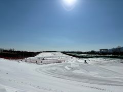 -华彬猛犸滑雪场