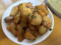 -芦茨金富饭庄·25年老字号·专做稻草鸡
