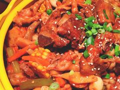 -多嘴超级肉蟹煲(杉杉国潮主题店)