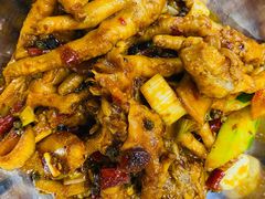 -江城燕子大排档(江汉路步行街店)