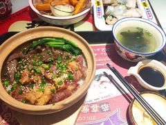 招财三宝煲仔饭-赵财财·肠粉·煲仔饭(华润万象城店)
