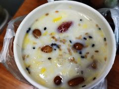 -清真老马家国华牛奶鸡蛋醪糟(正宁路店)