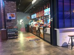 -CGV影城(滨江天街IMAX店)
