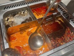 -海底捞火锅(金山百联店)