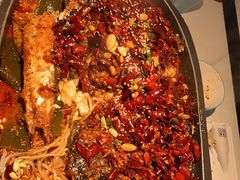 -江边城外烤全鱼(世茂广场店)