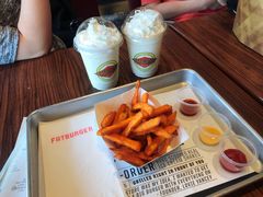 -FATBURGER 特富客汉堡(外交公寓店)