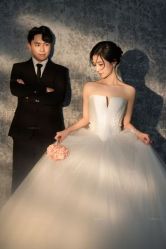 -雪中彩影婚纱摄影·微光艺术中心