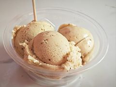 -古老冰山特色冰淇淋店(艾提尕尔店)