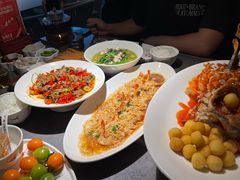 -吴越荣记苏州菜·松鼠桂鱼100%活鱼现做(斜塘老街店)
