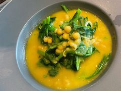 豌豆黄浸豌豆尖-半山腰·云南菜(侨福芳草地店)
