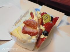 双层草莓夹心-樱花糕坊(万松园店)