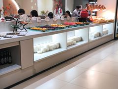 -小茉庐和牛自助火锅(龙湖万达店)