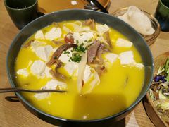 -耶里夏丽·新疆菜·28年喀什老馆(田林东路店)