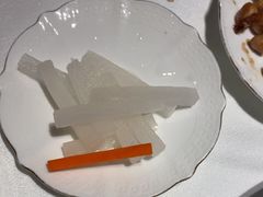 -八府香鸭·啫啫煲(华山路店)