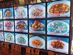 -侬佳蒸菜馆(听潮店)