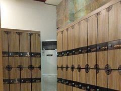 -汉宫汤泉汗蒸洗浴(五四广场店)
