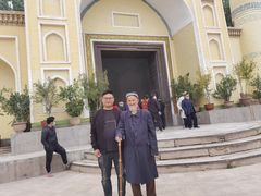 -艾提尕尔清真寺