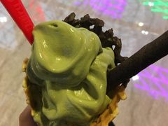 抹茶扁桃仁华夫-DQ·蛋糕·冰淇淋(新世纪6F店)