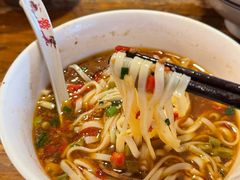 -矮子粉店1985·长沙米粉(湘春路店)