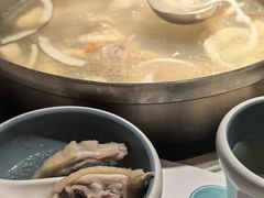 -三个椰子·现砍椰子鸡(金源CBD店)